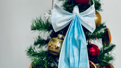 Jak pięknie ozdobić świąteczną choinkę własnymi dekoracjami?
