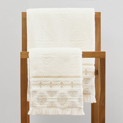 Ręcznik SOLTA z frędzlami 70x130 cm Homla  HOMLA